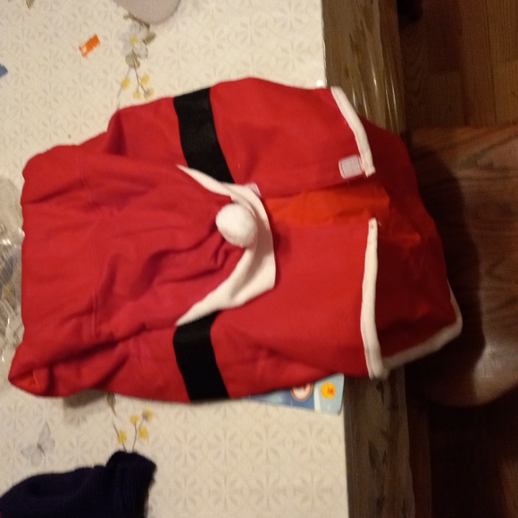 Dog Santa sweater - Picture 2 of 5